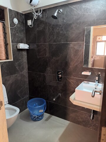 Attached Bathroom in 1 BHK Apartment at Vardhman Grandeur, Andheri West – for Rent