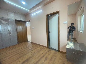 Room in 3 BHK Apartment at Manikonda – for Rent