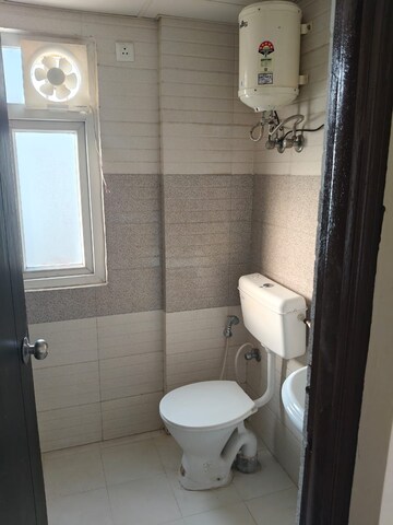Bathroom in 2 BHK Apartment at Signature Global Orchard Avenue, Sector 93 – for Rent