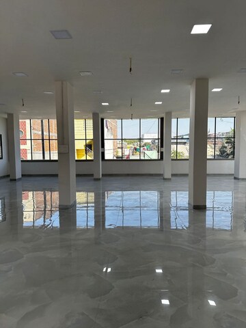  Office Space For Rent in Kamaal Chok
