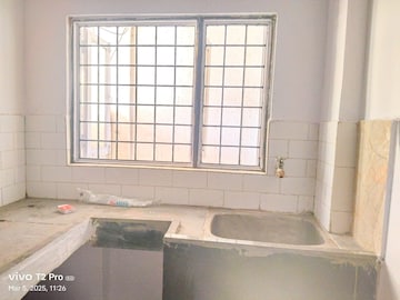 Room in 2 BHK Apartment at Tarnaka – for Rent