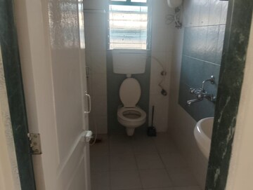 Master Bedroom in 2 BHK Apartment at Acme Complex 2A, Goregaon West – for Rent