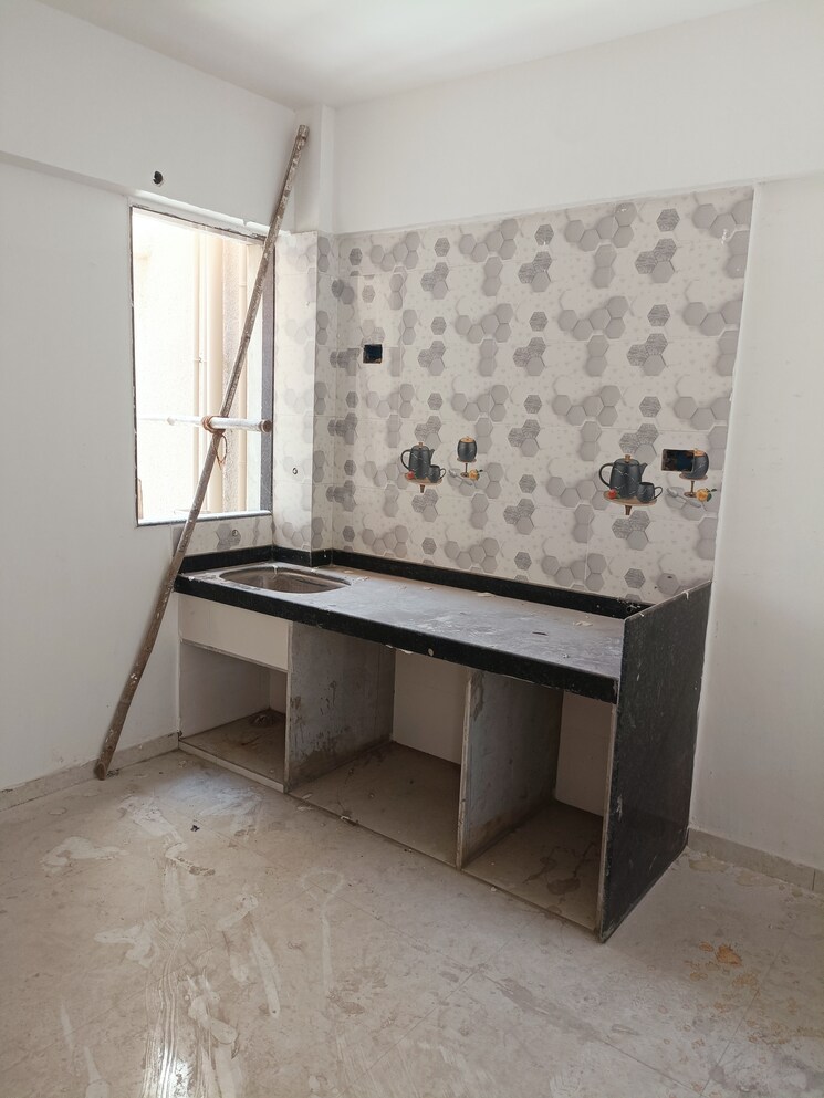 Kitchen, kyraa-park 2 Bedroom 688 Sq.Ft. Apartment In Balkum Pada Thane 8340125