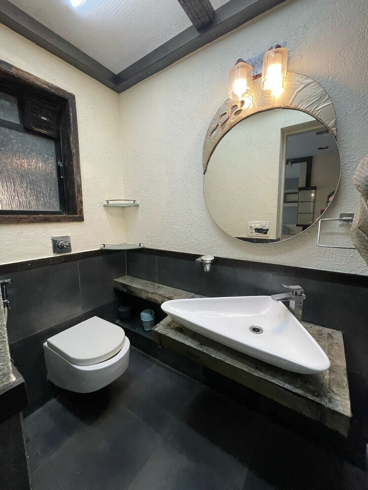 Bathroom, l-and-t-the-gateway 3 Bedroom 1250 Sq.Ft. Apartment In Sewri Mumbai 8340150