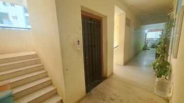 Lift in 2 BHK Apartment at Universal Garden, Moula Ali – for Sale