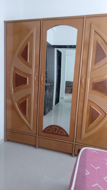 Room in 1 BHK Apartment at UK Iridium, Kandivali East – for Rent