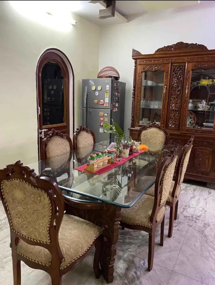 Gym, indira nagar 6 Bedroom 2400 Sq.Ft. Independent House In Indira Nagar Lucknow 8340225