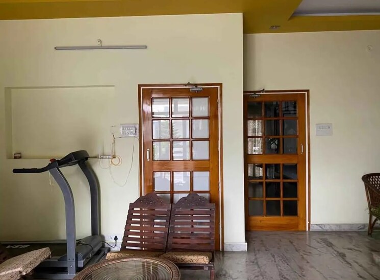 undefined, indira nagar 6 Bedroom 2400 Sq.Ft. Independent House In Indira Nagar Lucknow 8340225