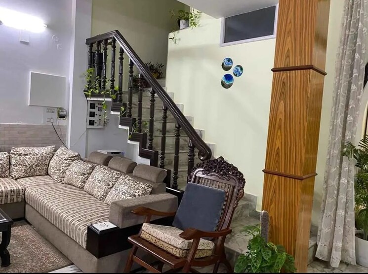 Living Room, indira nagar 6 Bedroom 2400 Sq.Ft. Independent House In Indira Nagar Lucknow 8340225