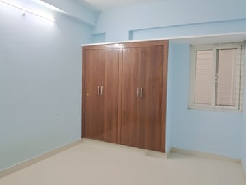 Bedroom in 2 BHK Apartment at Madhapur – for Rent
