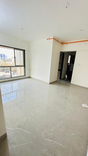 Room in 2 BHK Apartment at Veena Smart Homes, Kandivali West – for Sale