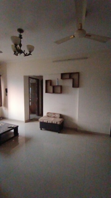 Furnished Amenities in 2 BHK Apartment at Everest World Lavender, Kolshet Road – for Rent