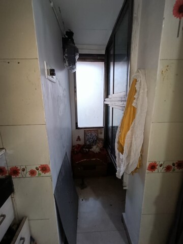 Bathroom in 2 BHK Apartment at Silver Castle Andheri East, Andheri East – for Rent