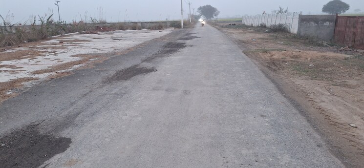 Exterior View, jewar  200 Sq.Yd. Plot In Jewar Greater Noida 8340360