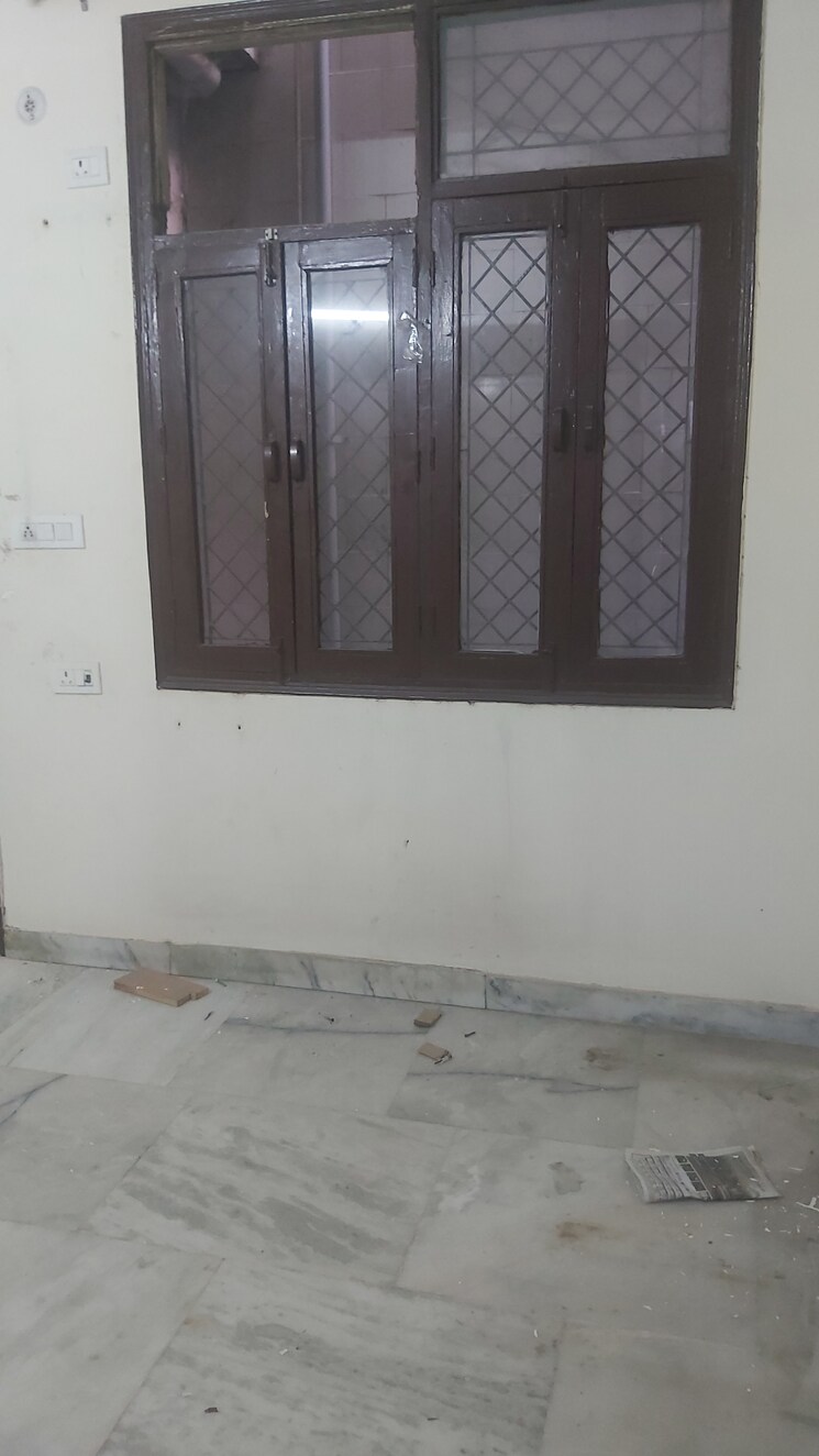 undefined, mayur vihar 2.5 Bedroom 850 Sq.Ft. Builder Floor In Mayur Vihar Delhi 8340383