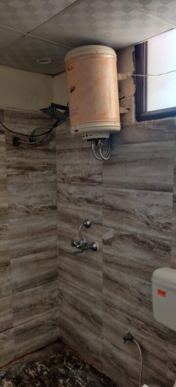 Attached Bathroom in 1 RK Apartment at Peer Mucchalla – for Rent