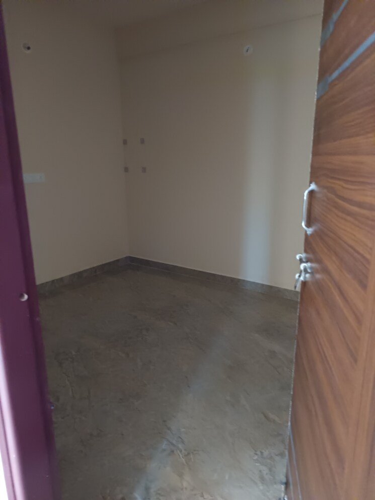Room, hegde nagar 2 Bedroom 1000 Sq.Ft. Independent House In Hegde Nagar Bangalore 8340565