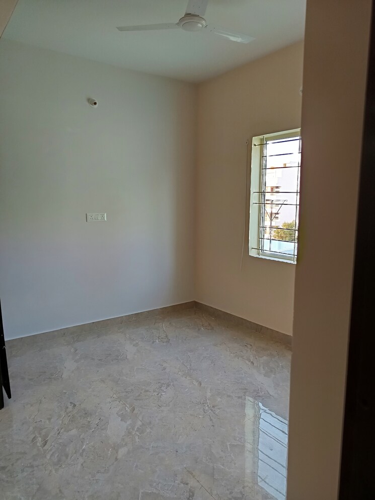 Room, hegde nagar 2 Bedroom 1000 Sq.Ft. Independent House In Hegde Nagar Bangalore 8340565