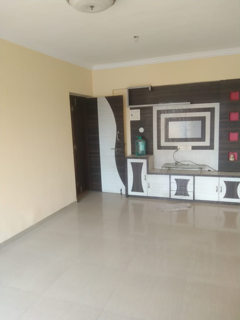 2 BHK 1125 Sq.Ft. Apartment in Amrut Park CHS