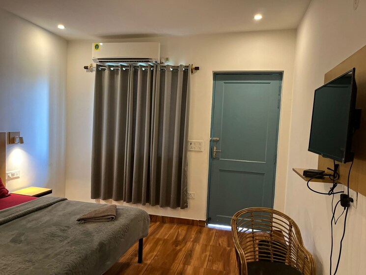 Floor Plan, shimla bypass road Commercial Showroom 400 Sq.Yd. In Shimla Bypass Road Dehradun 8340588