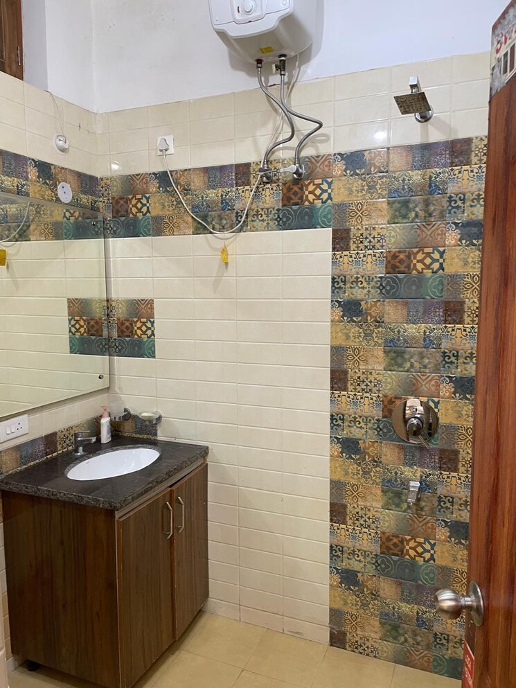 Kitchen, jakhan rajpur road 4 Bedroom 1350 Sq.Ft. Villa In JakhaN Rajpur Road Dehradun 8340612