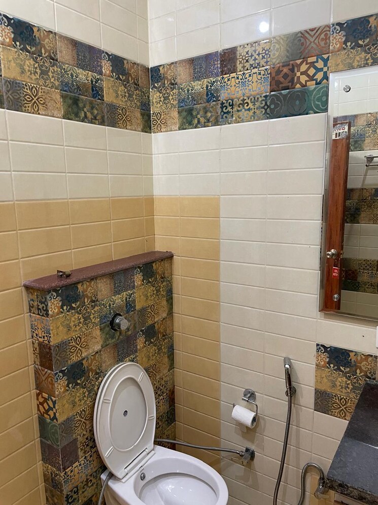 Bathroom, jakhan rajpur road 4 Bedroom 1350 Sq.Ft. Villa In JakhaN Rajpur Road Dehradun 8340612