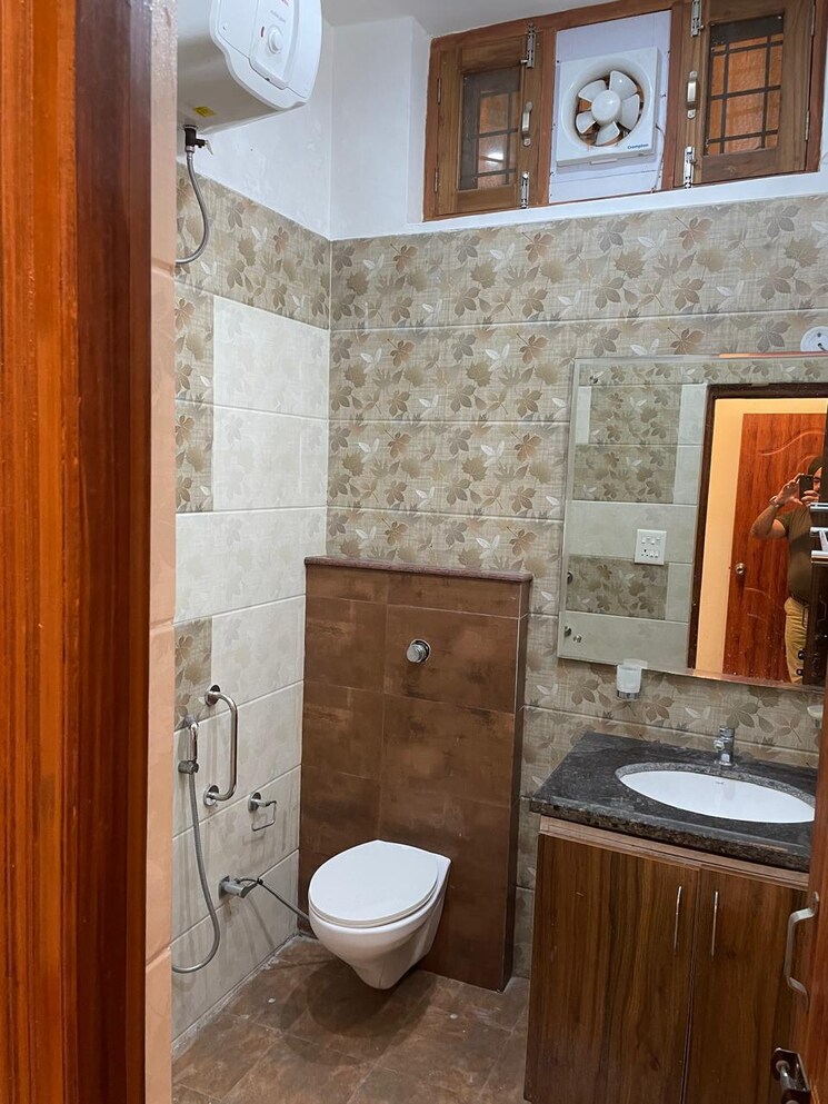 Bathroom, jakhan rajpur road 4 Bedroom 1350 Sq.Ft. Villa In JakhaN Rajpur Road Dehradun 8340612