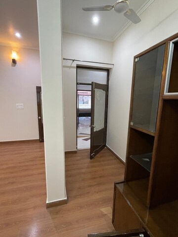Building Lobby in 3.5 BHK Villa at JakhaN-Rajpur Road – for Rent