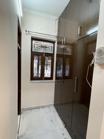 Building Lobby in 3.5 BHK Villa at JakhaN-Rajpur Road – for Rent