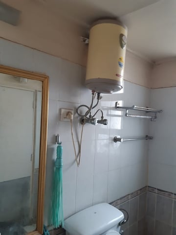 Bathroom in 2 BHK Apartment at Ansal Sushant Estate, Sector 52 – for Rent