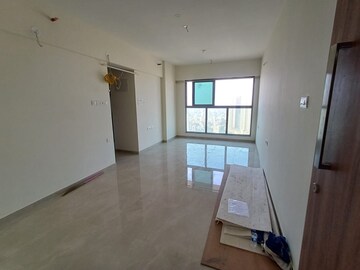 Room in 2 BHK Apartment at Sheth Irene, Malad West – for Rent