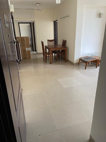Room in 3 BHK Apartment at Unitech Uniworld Gardens 2, Sector 47 – for Rent