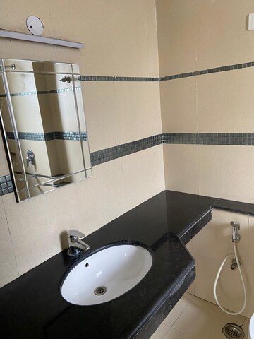 Furnished Amenities in 3 BHK Apartment at Unitech Uniworld Gardens 2, Sector 47 – for Rent