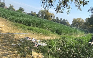 Plot For Sale in Dwarka