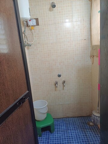 Bathroom in 1 RK Apartment at Valencia Tower Grant Road, Grant Road – for Rent