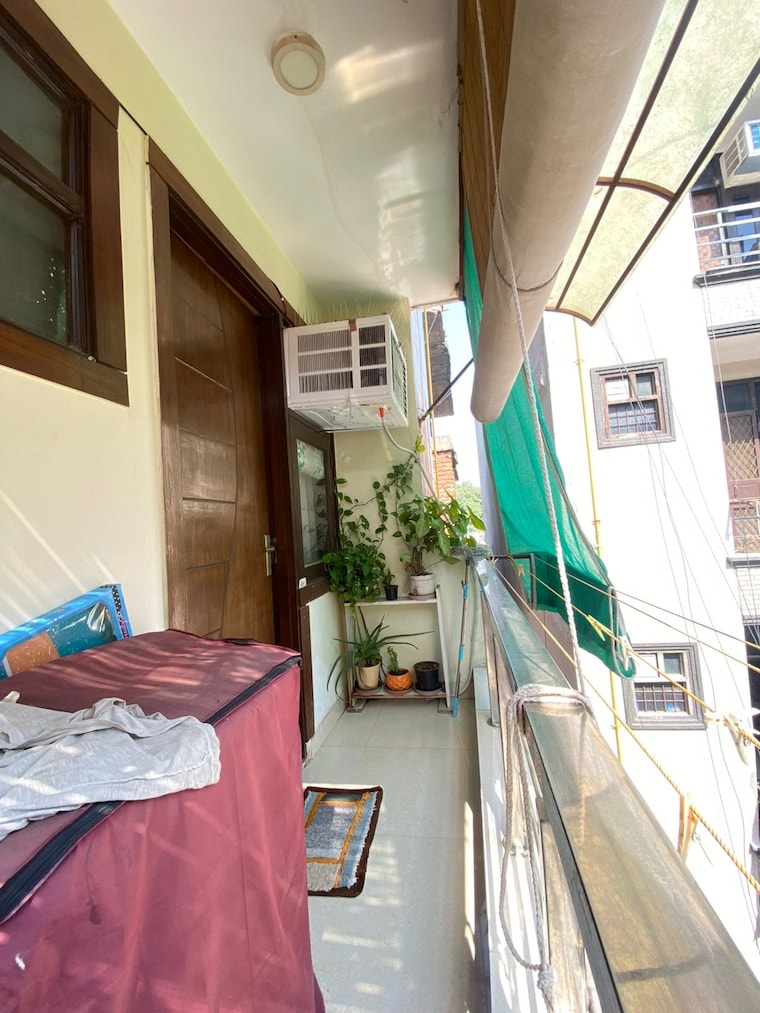 Balcony, malviya nagar 2 Bedroom 800 Sq.Ft. Builder Floor In Malviya Nagar Delhi 8341619