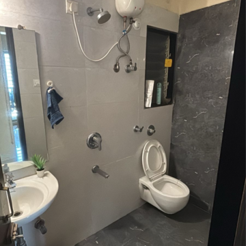 Bathroom in 1 BHK Apartment at Bhandup Industrial Estate, Sadan Wadi – for Rent