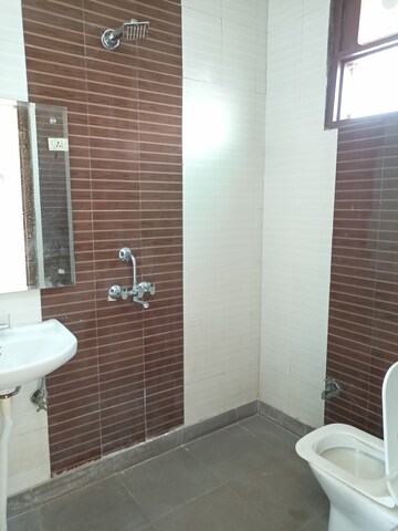 Bathroom in 1 RK Builder Floor at Malviya Nagar – for Rent