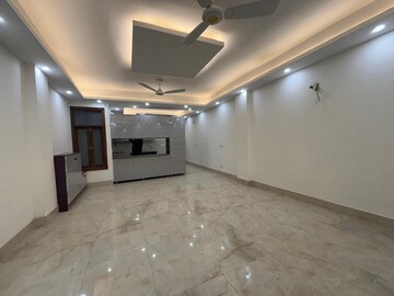 Living Room in 3 BHK Builder Floor at Saket – for Rent