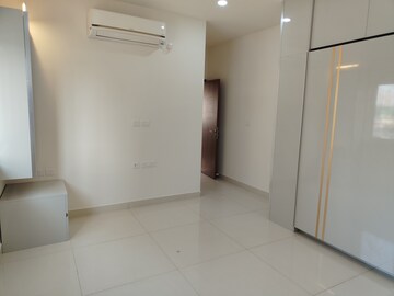 Room in 3 BHK Apartment at Vajra Jasmine County, Gachibowli – for Rent