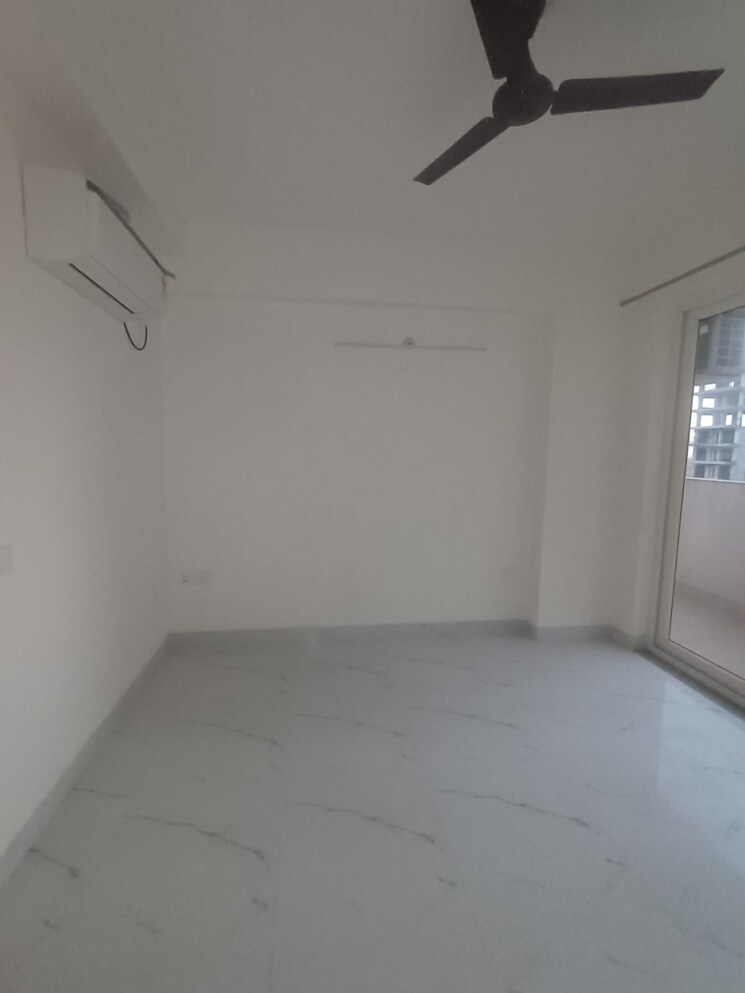 Room, omaxe-heights 4 Bedroom 2800 Sq.Ft. Apartment In Sector 86 Faridabad 8341859