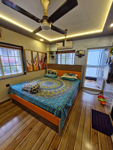 Bedroom in 4 BHK Independent House at Vashi Sector 7 – for Sale