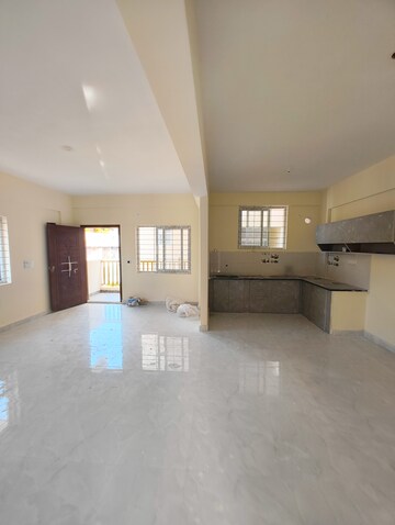 Room in 2 BHK Builder Floor at Lakshmi Nilayam Indiranagar, Indiranagar – for Rent