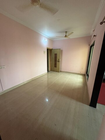 Room in 2 BHK Apartment at City Park CHS, Khanda Colony – for Rent
