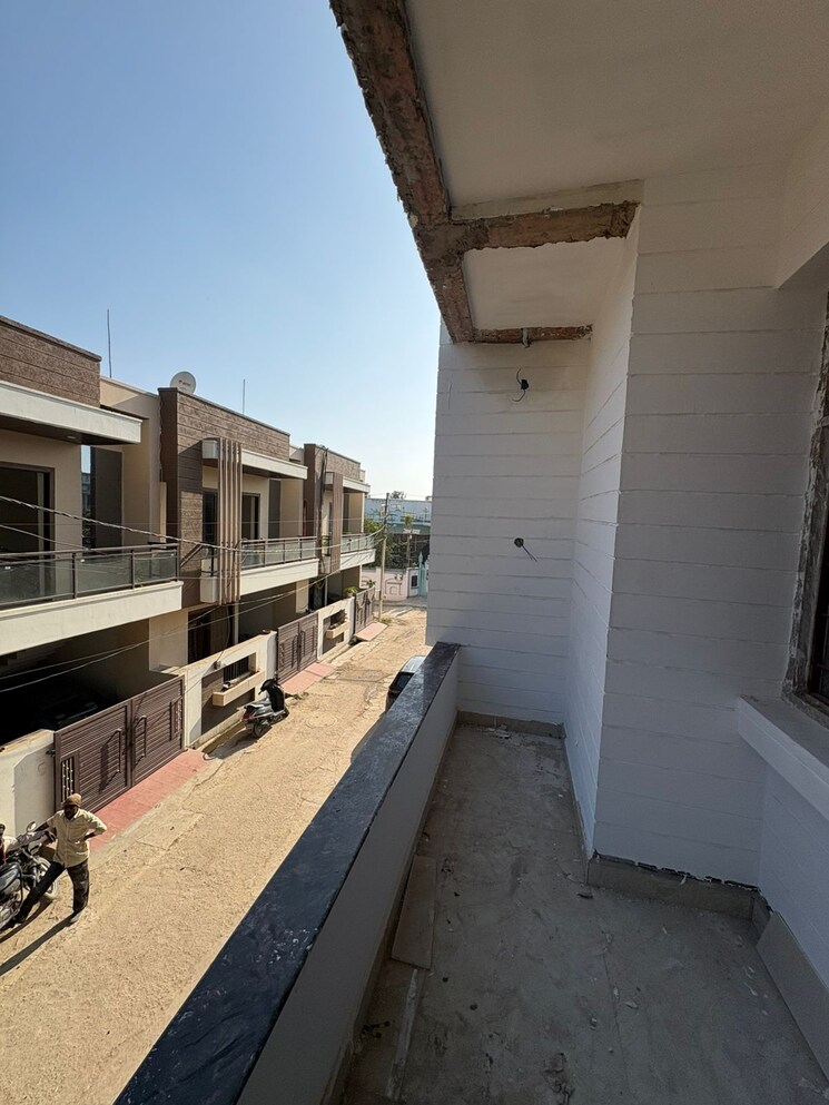 Balcony, nijampur malhaur 3 Bedroom 1250 Sq.Ft. Villa In Nijampur Malhaur Lucknow 8342092