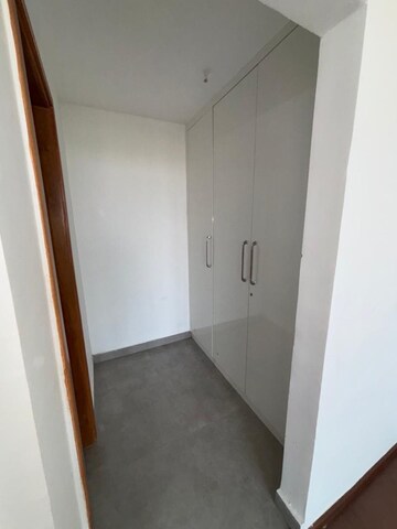 Furnished Amenities in 3 BHK Apartment at Omaxe Lake, North Mullanpur – for Rent
