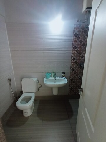 Bathroom in 2 BHK Apartment at Kumar Park Infinia, Fursungi – for Rent