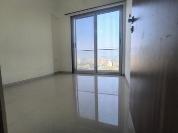 Room in 2 BHK Apartment at Acme Ozone, Manpada – for Rent