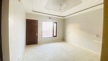 Room in 3 BHK Independent House at GMADA Eco City, North Mullanpur – for Rent