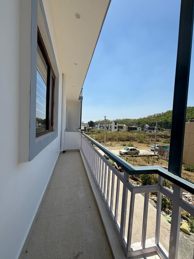 Balcony, sahastradhara road 3 Bedroom 1700 Sq.Ft. Villa In Sahastradhara Road Dehradun 8342291